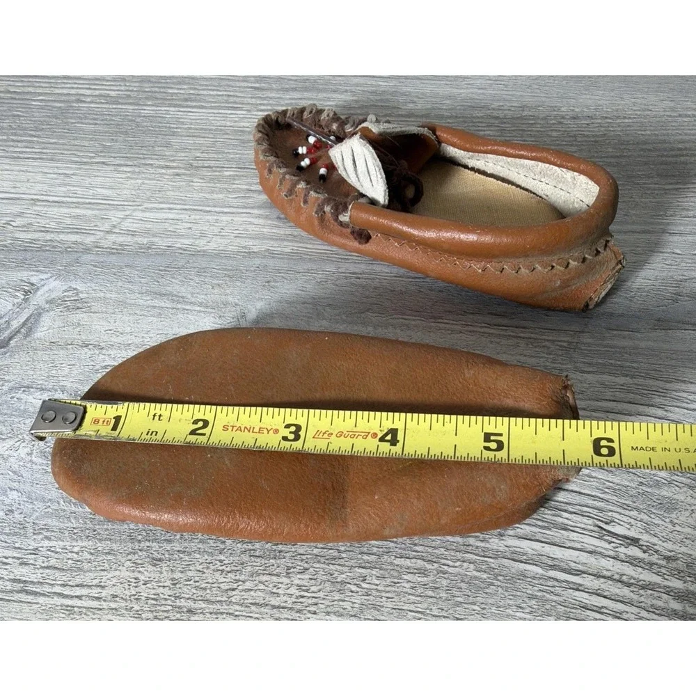 Vtg Handmade Beaded Leather Moccasins Infant Toddler Brown Soft Leather Size 6